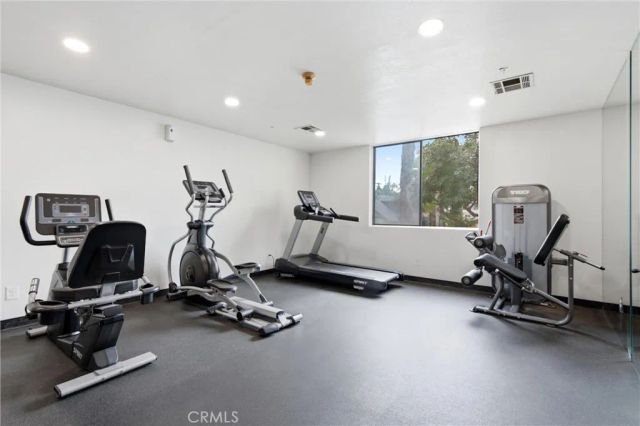555 Maine 130, Long Beach, CA 90802
