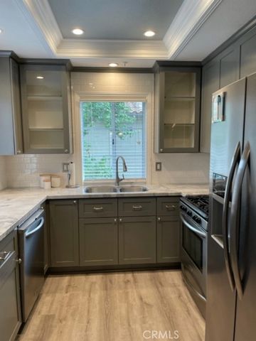 194 Via Contento, Rancho Santa Margarita, CA 92688