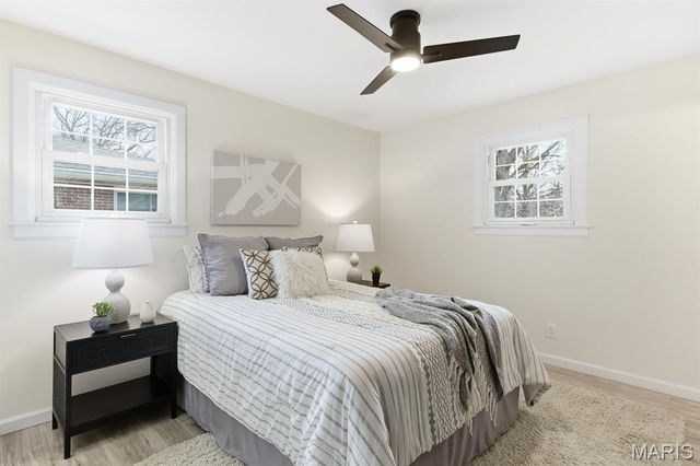 812 Camborne Drive, St Louis, MO 63125