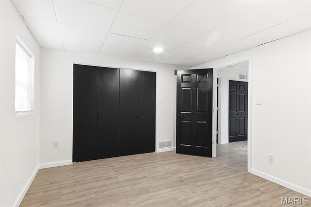 812 Camborne Drive, St Louis, MO 63125