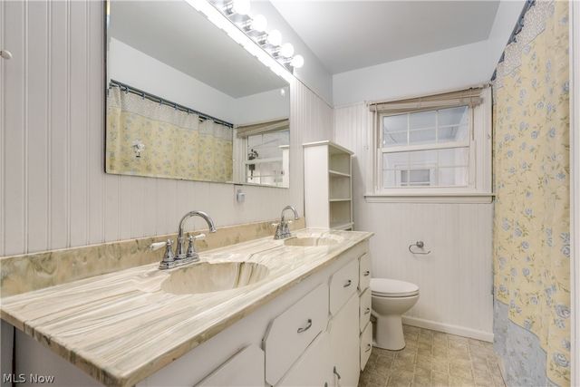 1114 Lincoln Avenue, Cuyahoga Falls, OH 44223