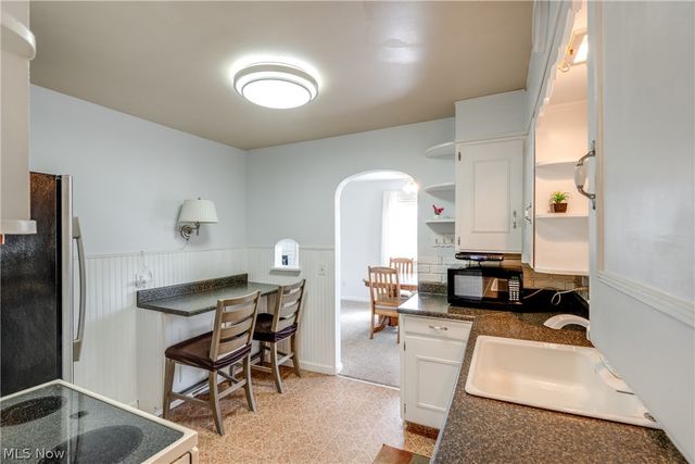 1114 Lincoln Avenue, Cuyahoga Falls, OH 44223