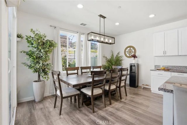 18153 Meridian, Saugus, CA 91350