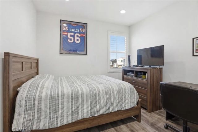 18153 Meridian, Saugus, CA 91350