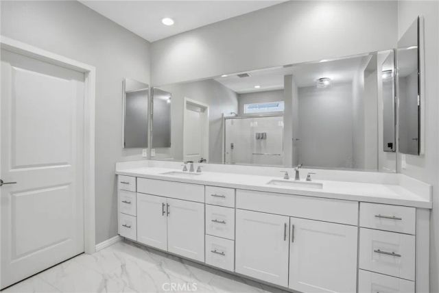 18153 Meridian, Saugus, CA 91350