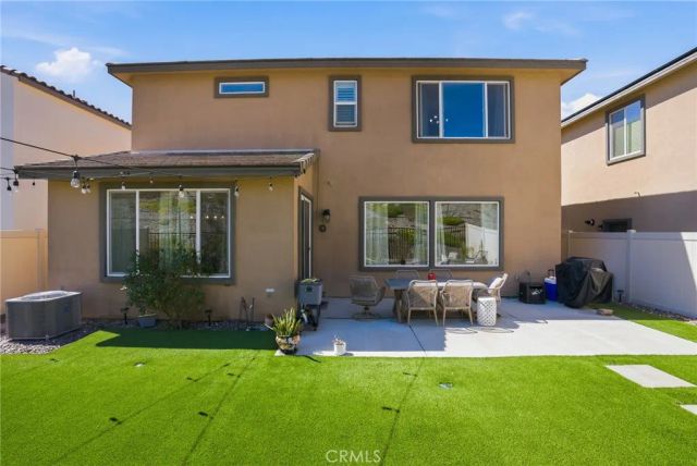 18153 Meridian, Saugus, CA 91350