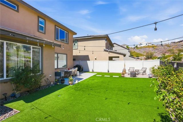 18153 Meridian, Saugus, CA 91350