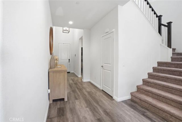 18153 Meridian, Saugus, CA 91350