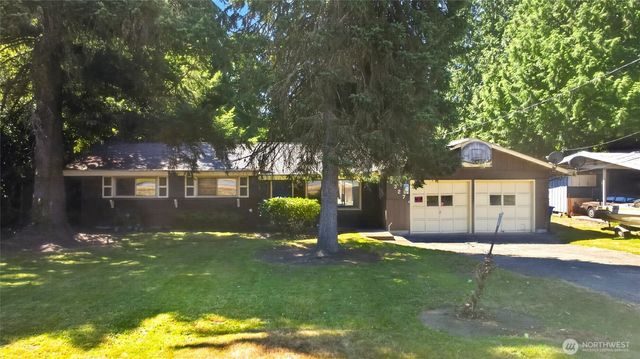 3327 NE 190th Street, Lake Forest Park, WA 98155