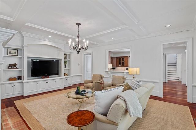 2000 Lancaster Square, Roswell, GA 30076
