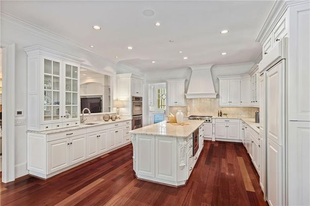 2000 Lancaster Square, Roswell, GA 30076