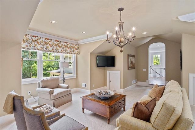 2000 Lancaster Square, Roswell, GA 30076