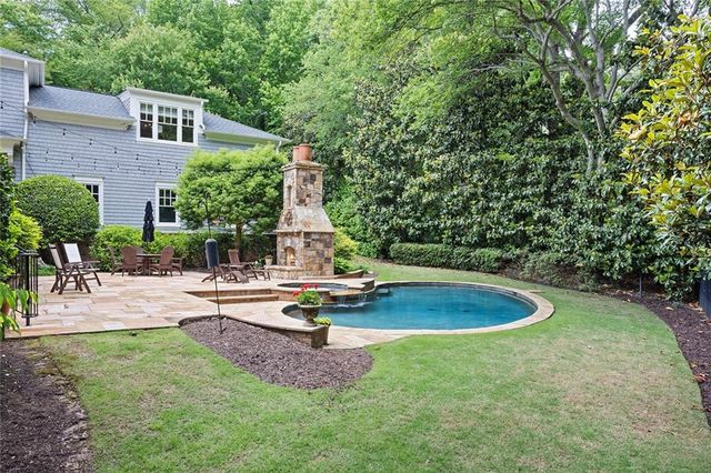 2000 Lancaster Square, Roswell, GA 30076