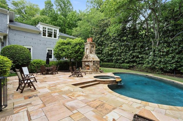2000 Lancaster Square, Roswell, GA 30076