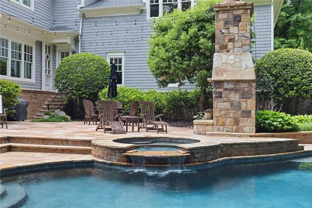 2000 Lancaster Square, Roswell, GA 30076
