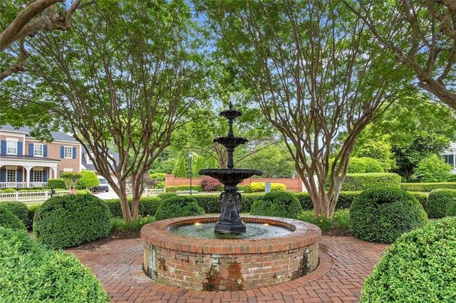 2000 Lancaster Square, Roswell, GA 30076