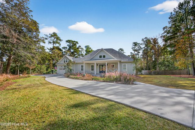 6452 Quail Run Road, Wilmington, NC 28409