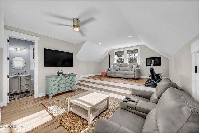 6452 Quail Run Road, Wilmington, NC 28409