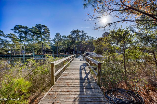 6452 Quail Run Road, Wilmington, NC 28409