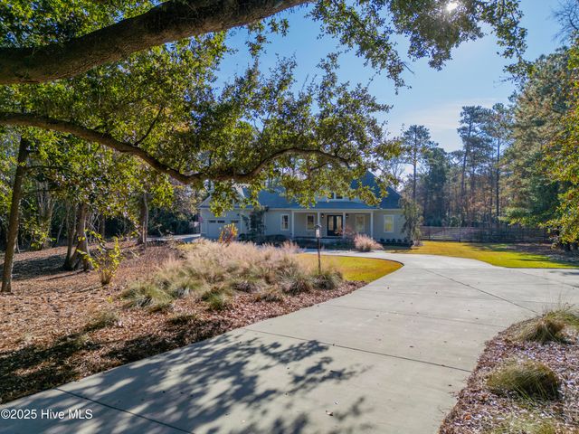 6452 Quail Run Road, Wilmington, NC 28409