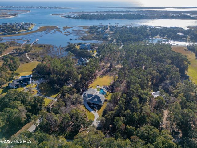 6452 Quail Run Road, Wilmington, NC 28409