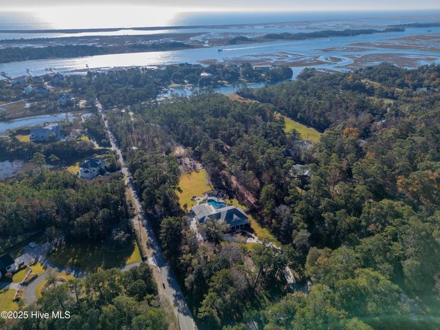 6452 Quail Run Road, Wilmington, NC 28409