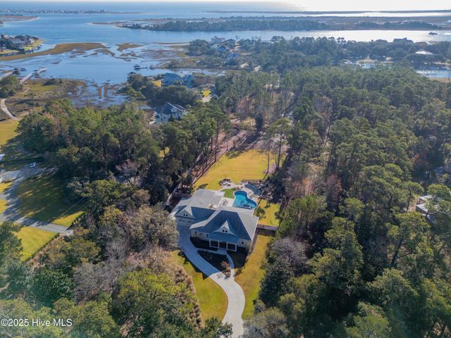 6452 Quail Run Road, Wilmington, NC 28409
