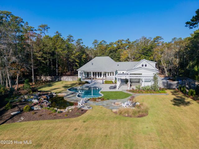 6452 Quail Run Road, Wilmington, NC 28409