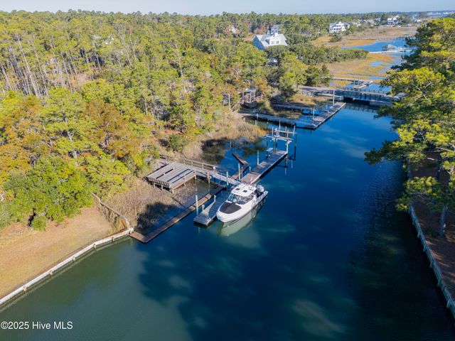 6452 Quail Run Road, Wilmington, NC 28409