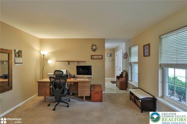 1500 Windmill Lane, Upper Macungie Twp, PA 18031