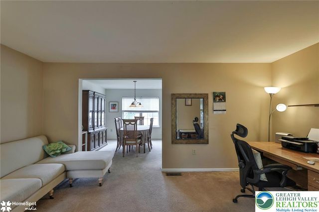 1500 Windmill Lane, Upper Macungie Twp, PA 18031