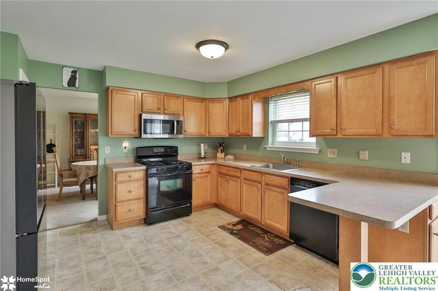 1500 Windmill Lane, Upper Macungie Twp, PA 18031