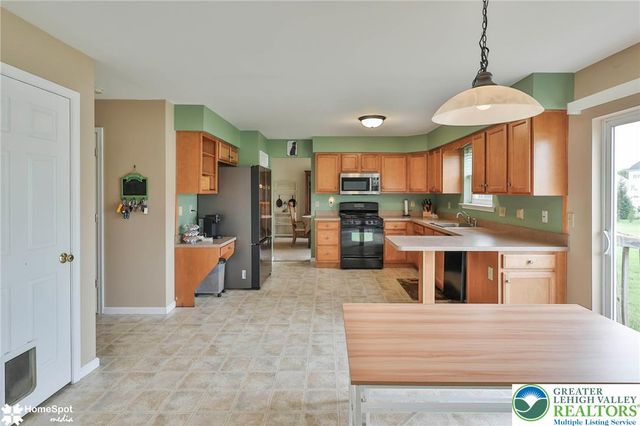 1500 Windmill Lane, Upper Macungie Twp, PA 18031