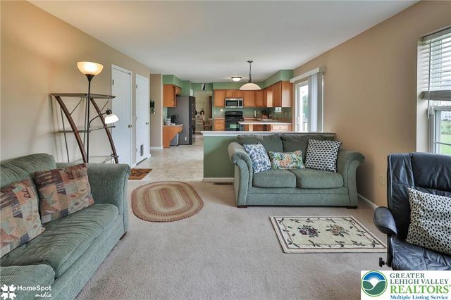1500 Windmill Lane, Upper Macungie Twp, PA 18031