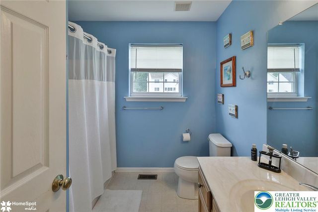 1500 Windmill Lane, Upper Macungie Twp, PA 18031