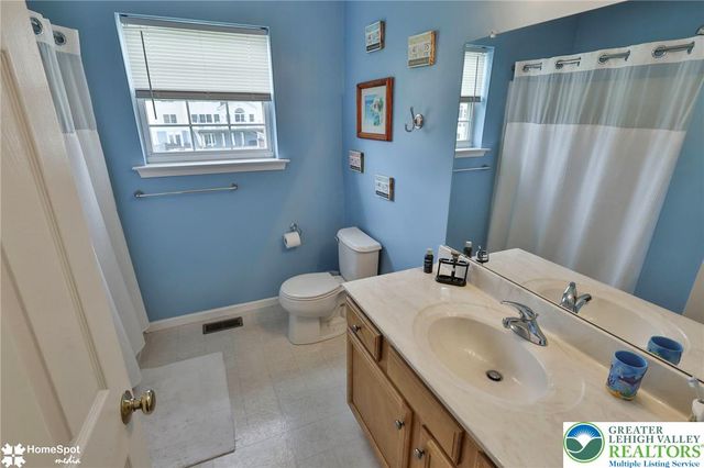 1500 Windmill Lane, Upper Macungie Twp, PA 18031