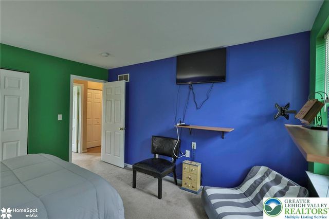1500 Windmill Lane, Upper Macungie Twp, PA 18031