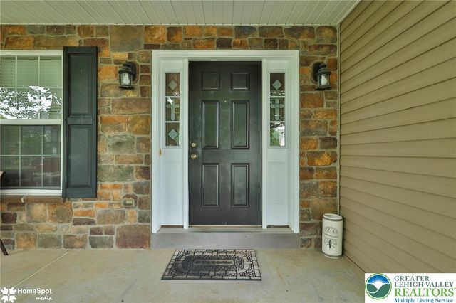 1500 Windmill Lane, Upper Macungie Twp, PA 18031