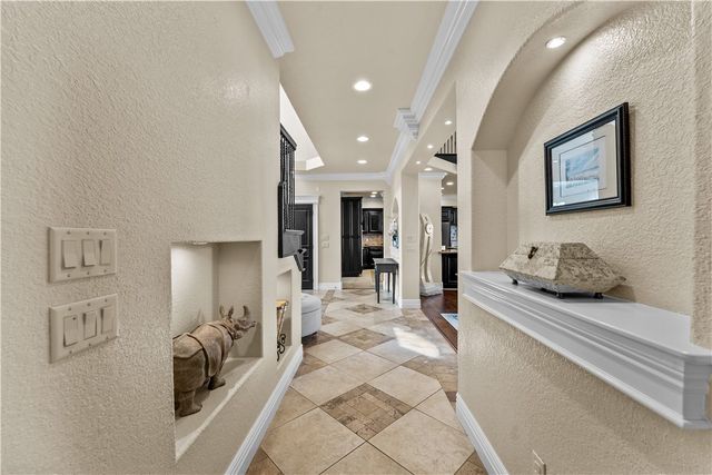 3901 NE Cadbury Avenue, Bentonville, AR 72712