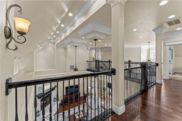 3901 NE Cadbury Avenue, Bentonville, AR 72712