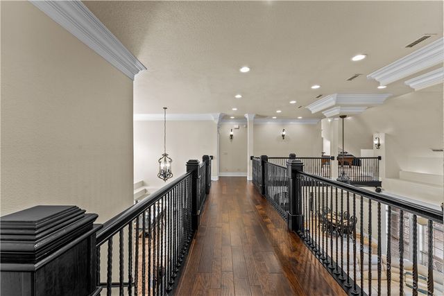 3901 NE Cadbury Avenue, Bentonville, AR 72712