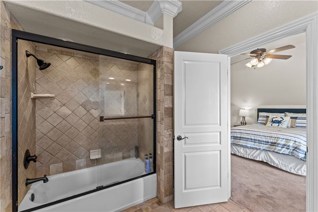 3901 NE Cadbury Avenue, Bentonville, AR 72712