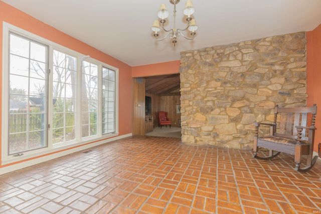 801 Plaza Drive, Evansville, IN 47715