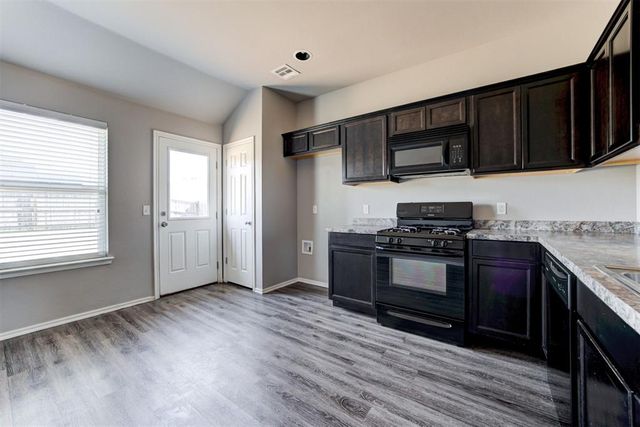 11713 NW 135th Terrace, Piedmont, OK 73078