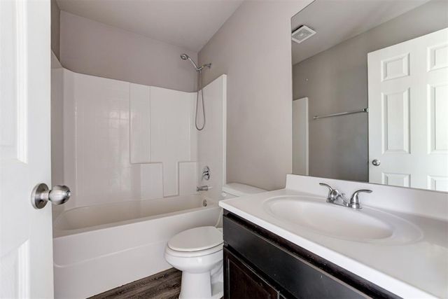 11713 NW 135th Terrace, Piedmont, OK 73078