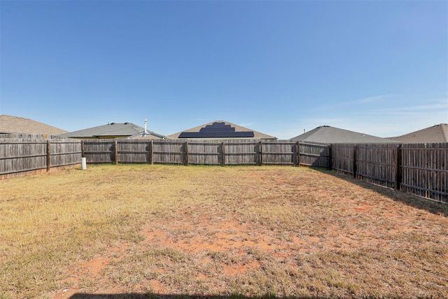 11713 NW 135th Terrace, Piedmont, OK 73078