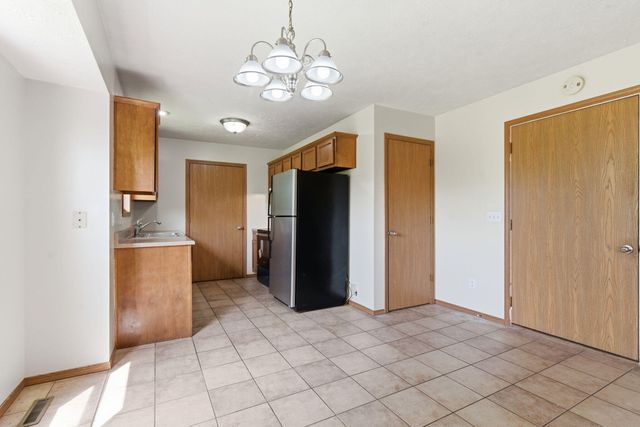 4432 W Huckleberry Street, Springfield, MO 65802