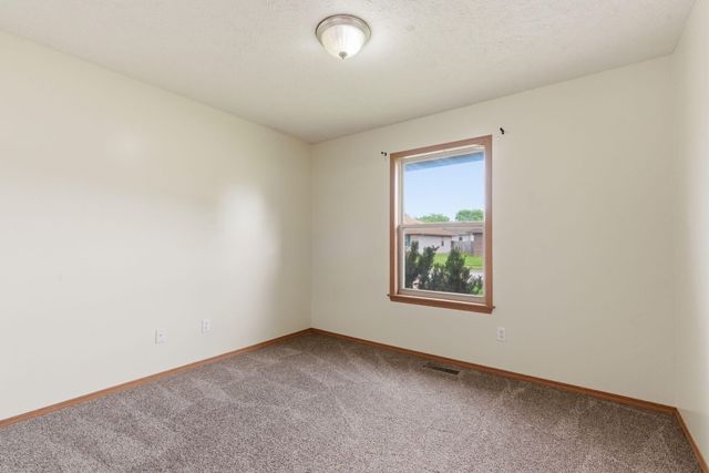 4432 W Huckleberry Street, Springfield, MO 65802