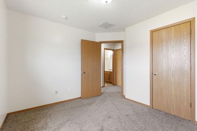 4432 W Huckleberry Street, Springfield, MO 65802