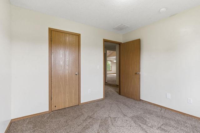 4432 W Huckleberry Street, Springfield, MO 65802
